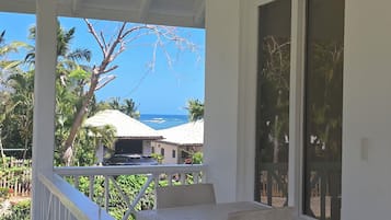 Deluxe Studio Suite, Pool View | View from room