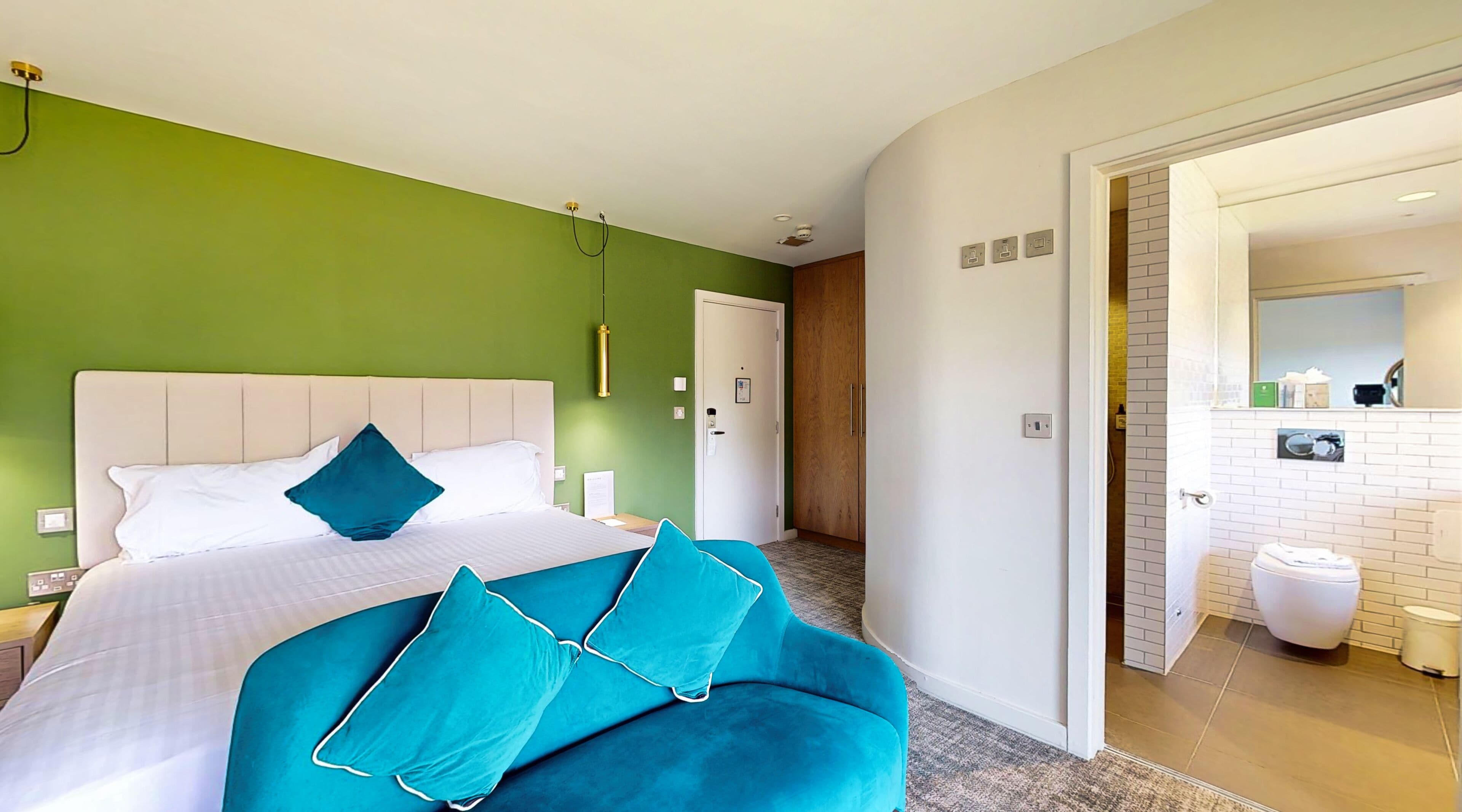 Superior Spa Double / Twin Bedroom (With Spa Access)