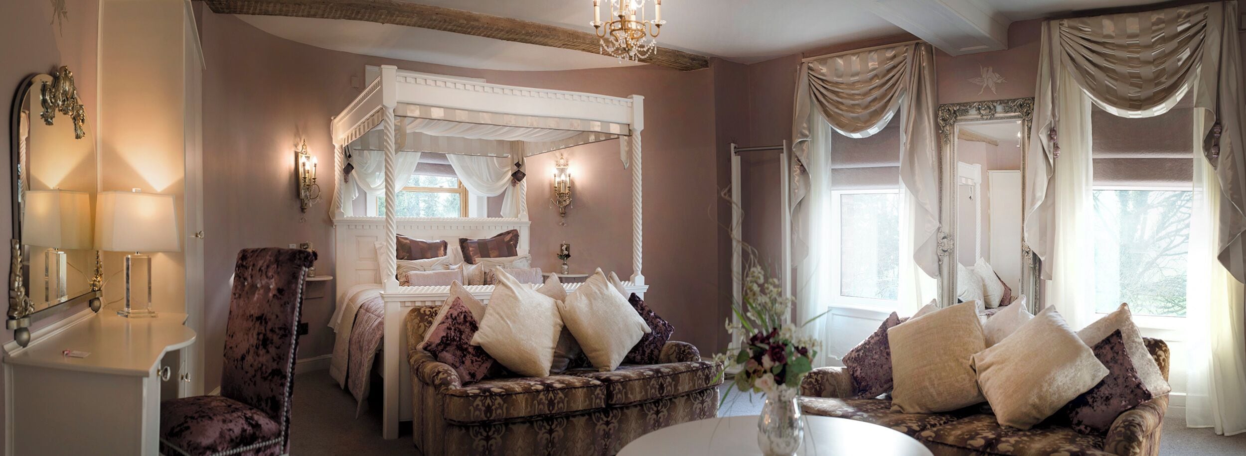 Deluxe 'Bridal' Double Bedroom (With Spa Access)