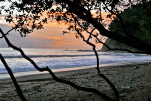 ใกล้ชายหาด