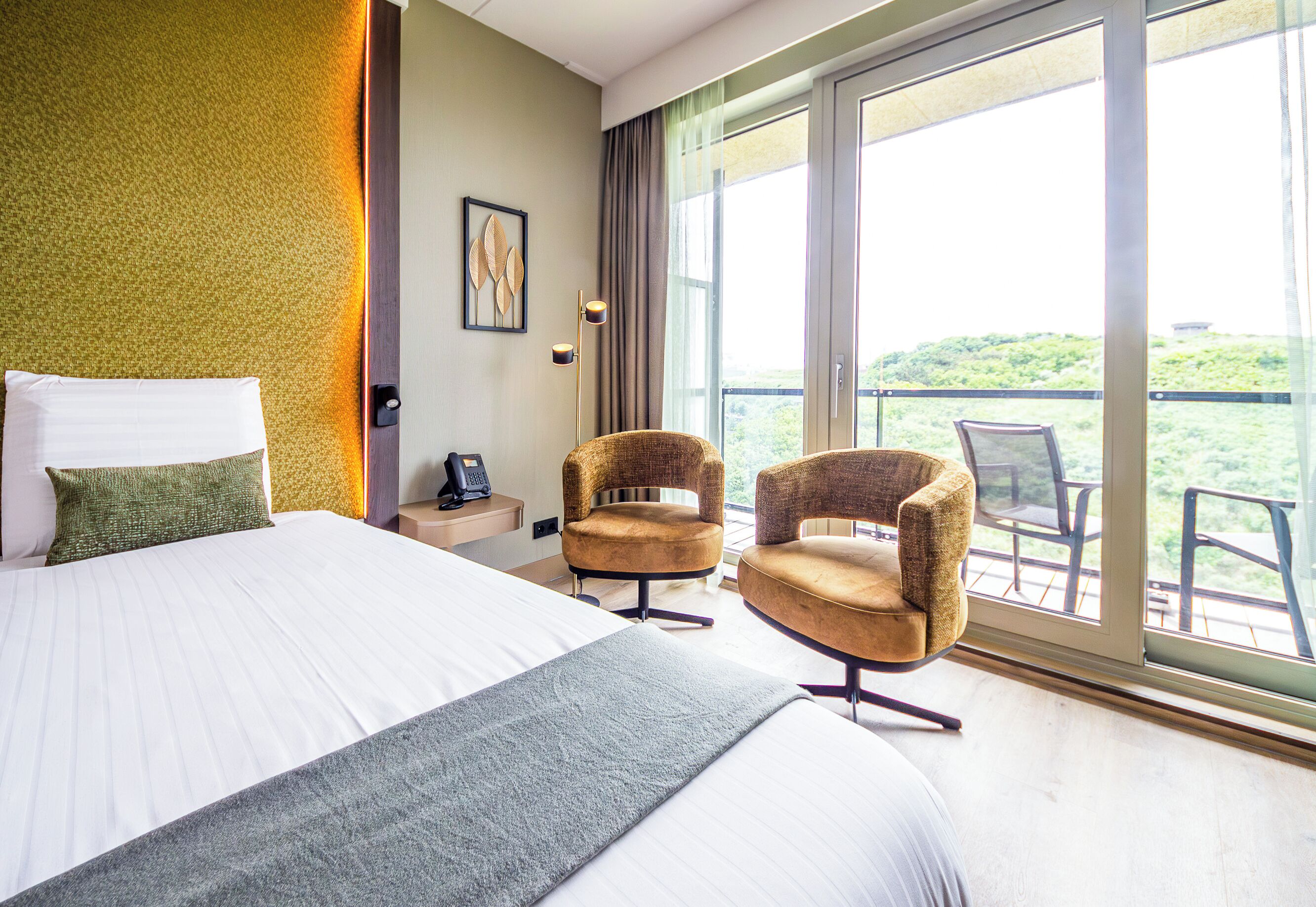 classic twin room | 1 bedroom, in-room safe, desk, cots/infant beds