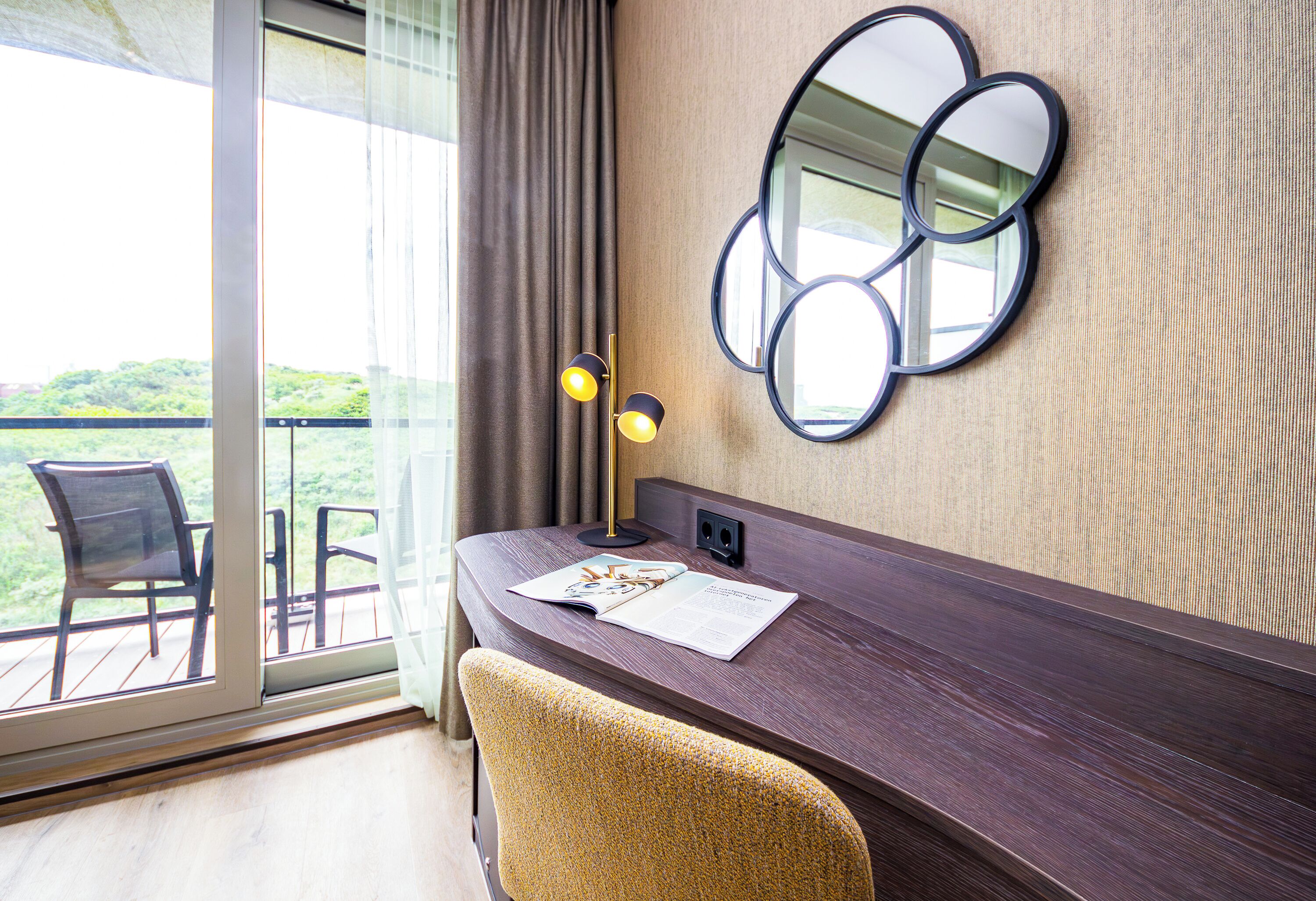 classic twin room | 1 bedroom, in-room safe, desk, cots/infant beds