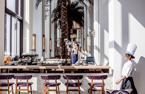 Daily buffet breakfast for a fee - InterContinental Fujairah Resort by IHG (Al Aqah)