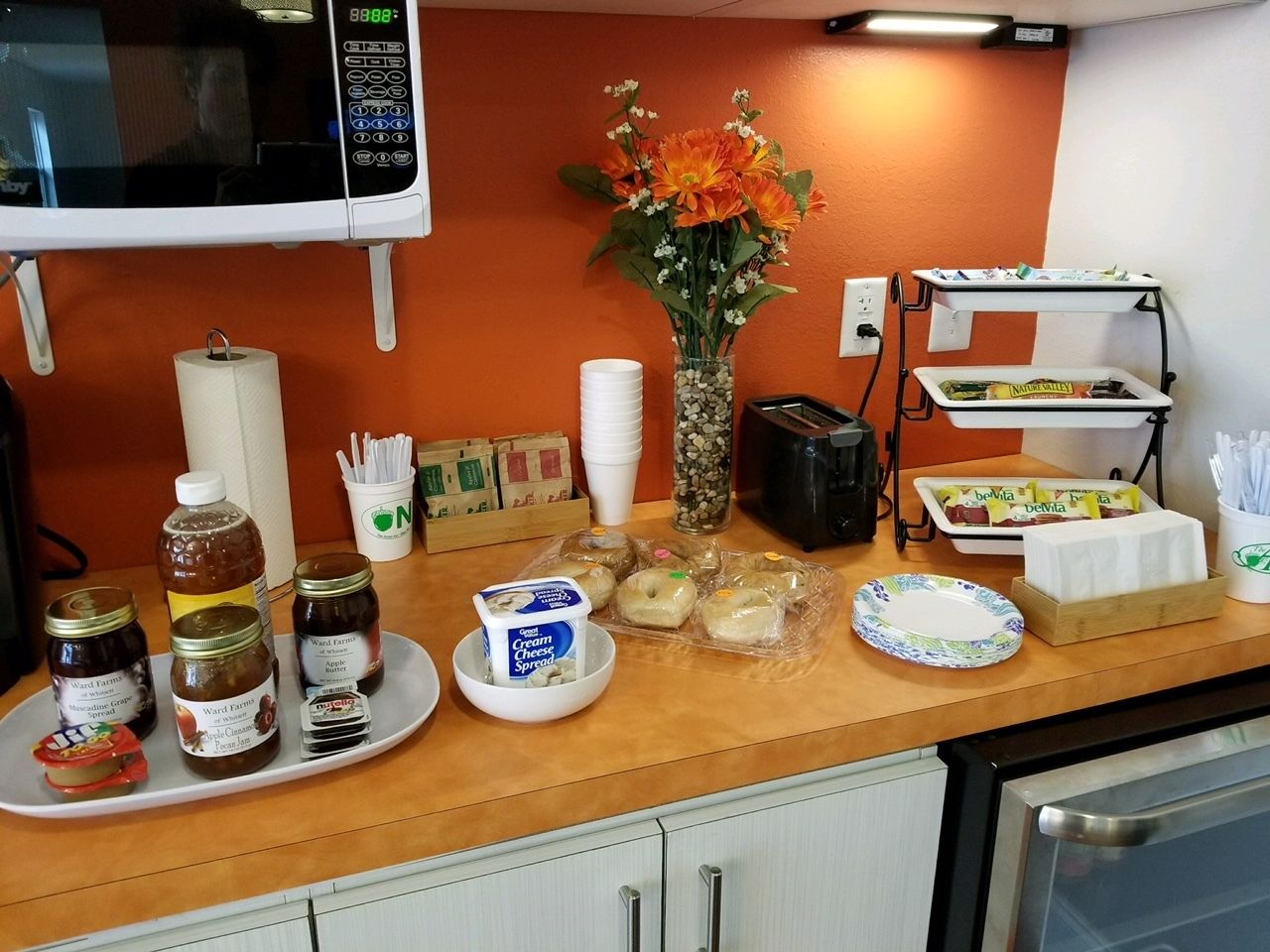 Free continental breakfast