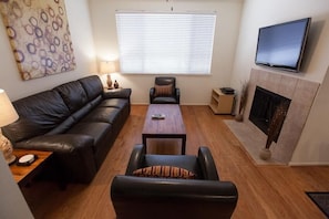 Villa, 3 Bedrooms | Living area | DVD player - Kierland Villa By Signature Vacation Rentals (Scottsdale)
