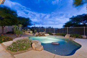Outdoor pool - Honey Mesquite Getaway in Legend Trail By Signature Vacation (Scottsdale)