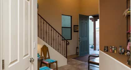 Heart of Tucson By Signature Vacation Rentals
