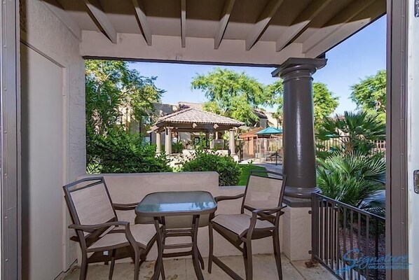 公寓客房, 1 間臥室 | 露台/庭院