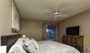Condo, 2 Bedrooms