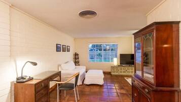 Kondominium, 2 kamar tidur | Area keluarga | Pemutar DVD