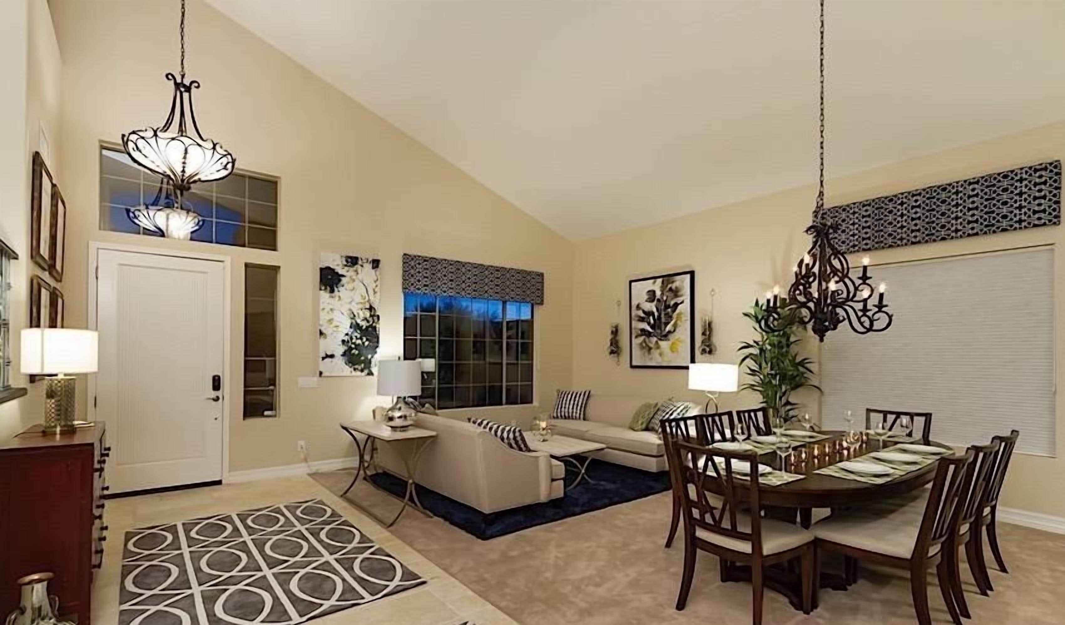 獨棟房屋, 6 間臥室, 泳池景觀 | 房內用餐區