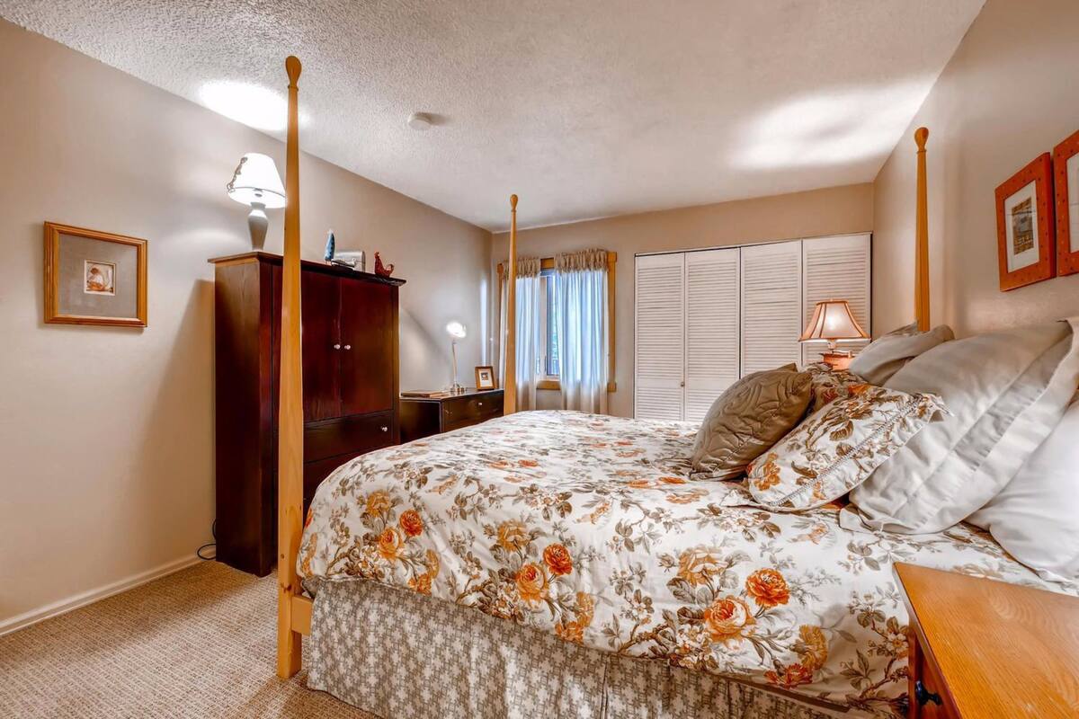 Standard Condo, 2 Bedrooms | 1 bedroom, free WiFi