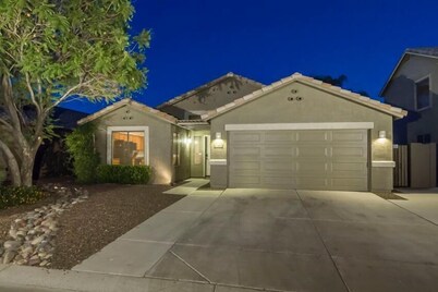 辛尼雀渡假出租屋美麗西方飯店