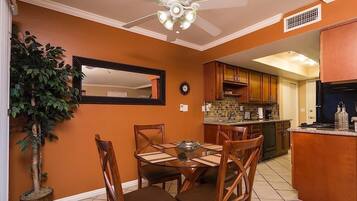 Condo, 2 Bedrooms | In-room dining