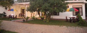 Exterior - Miheen Hotel (Mihintale)