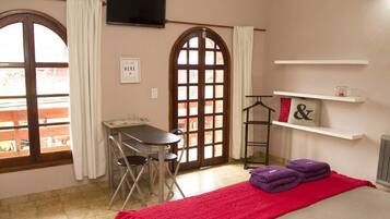 Sábanas de algodón egipcio, ropa de cama de alta calidad y wifi gratis