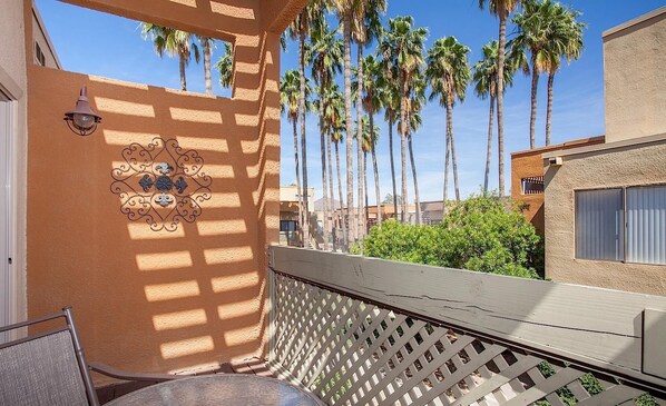 Condo, 2 habitaciones, vista al jardín | Terraza o patio