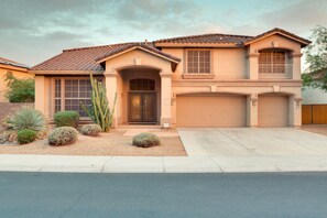 Property grounds - Summit Estate By Signature Vacation Rentals (Litchfield Park)
