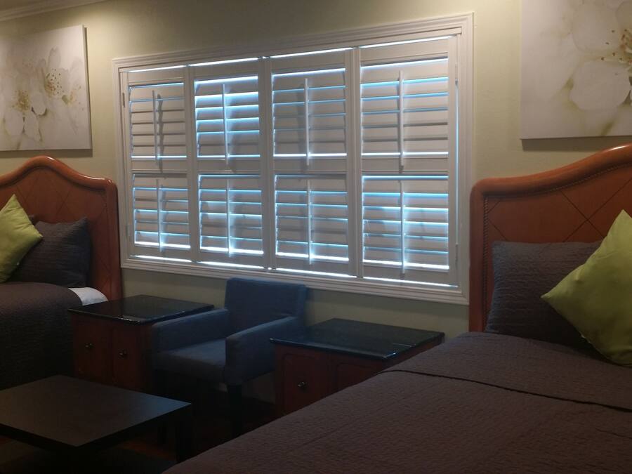 Desk, iron/ironing board, free WiFi