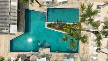 2 outdoor pools, pool umbrellas, pool loungers