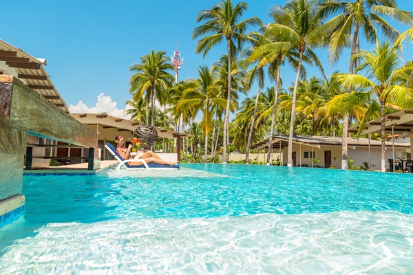 2 outdoor pools, pool umbrellas, sun loungers