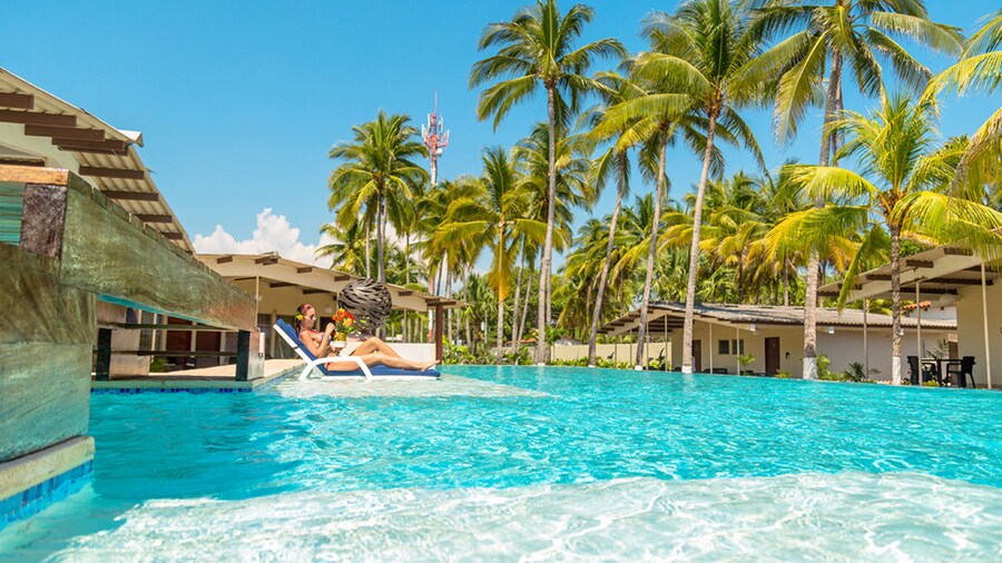 Izalco Hotel & Beach Resort