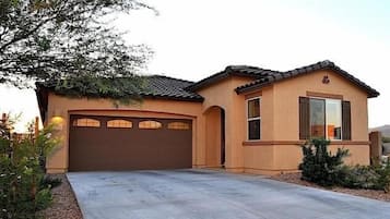 Bagian depan properti