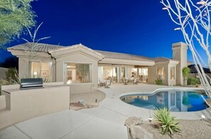 Pool - Casa De Luna By Signature Vacation Rentals (Scottsdale)