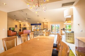 Condo, 6 Bedrooms | In-room dining - Bella Turquoise By Signature Vacation Rentals (Scottsdale)