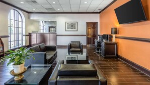 Lobby - Quality Inn Perry (Forsyth)