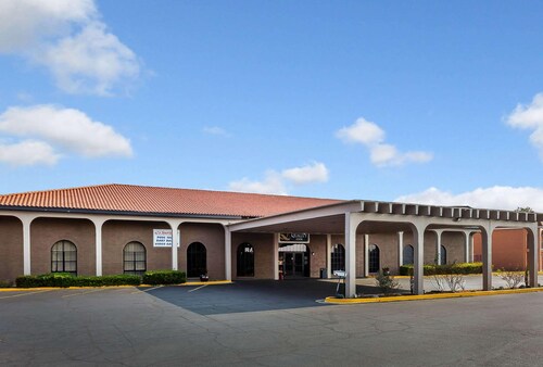 Quality Inn Forsyth Safety Training Center