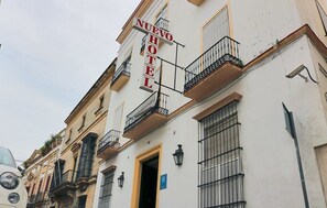 Facciata della struttura