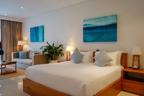 WiFi (無料)、車椅子でアクセスできる設備