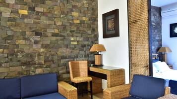 Apartment 203 | Living area | Flat-screen TV