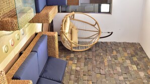 Luxe appartement, 1 slaapkamer (Apartment 203) | Woonkamer