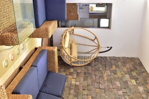 Apartment 203 | Living room | Flat-screen TV