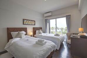 Deluxe Twin Room, 2 Single Beds, Mobility Accessible, Non Smoking - Beach Front Tower MIHAMA byDSH (Chatan)