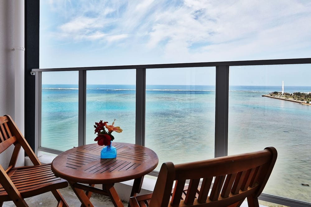 Beach Front Tower MIHAMA byDSH