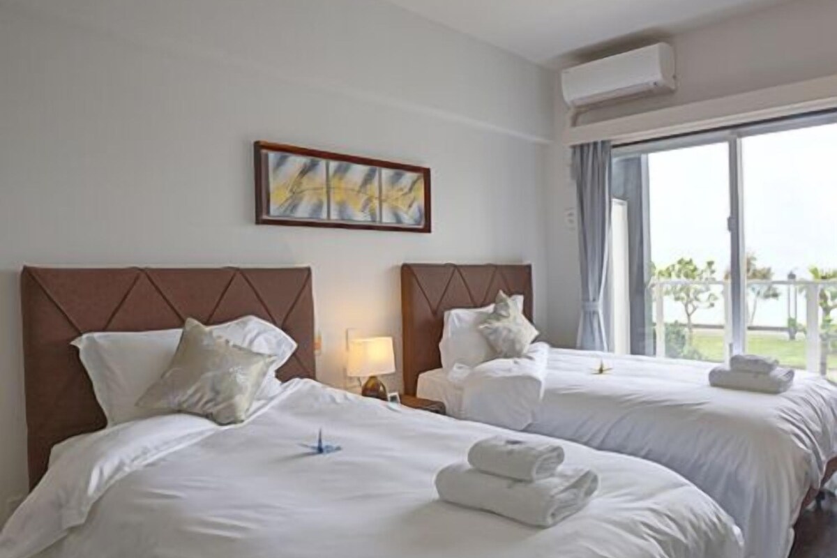 In-room safe, desk, soundproofing, iron/ironing board (on request)