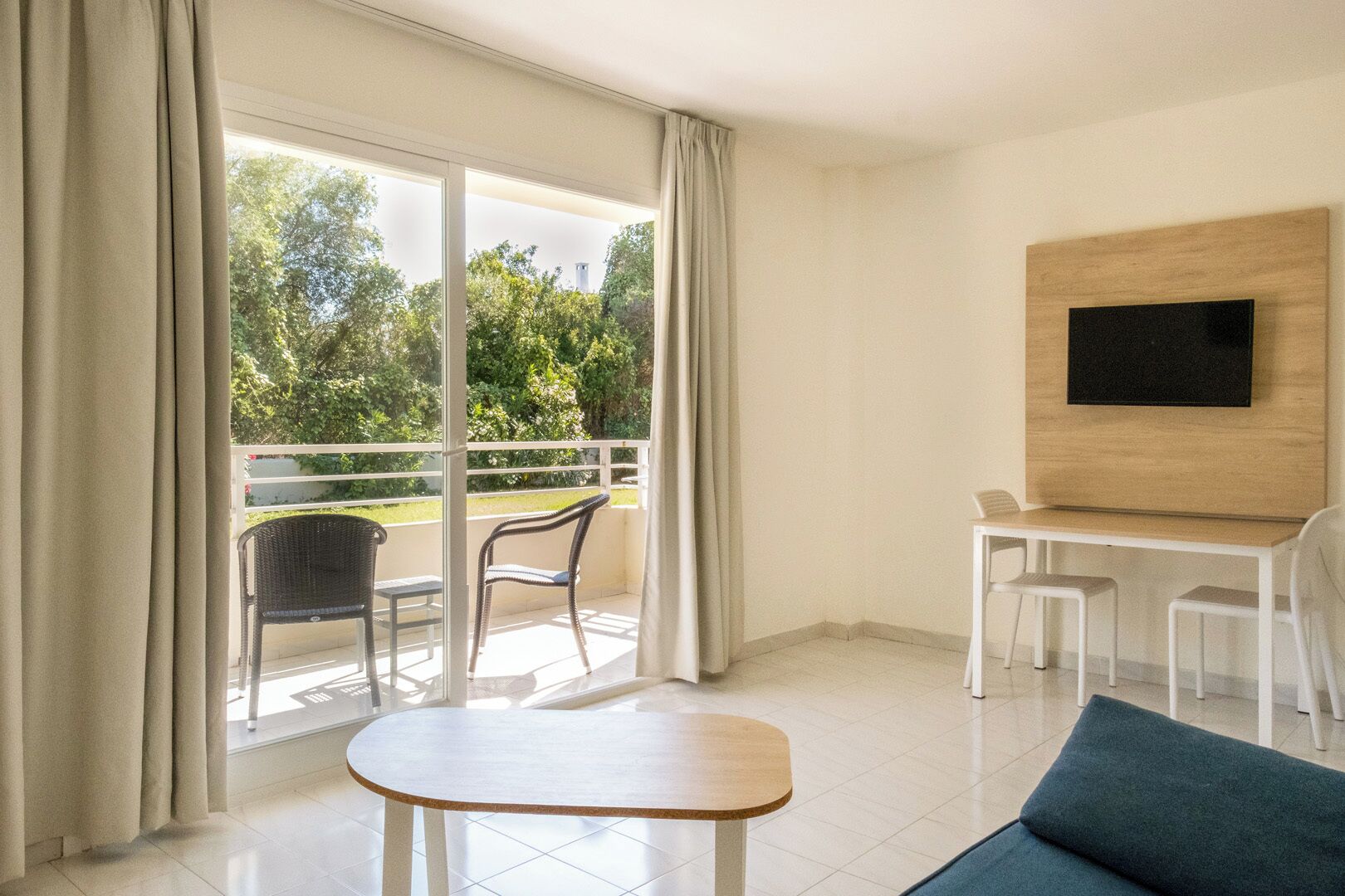 Family Apartment | Living area | TV