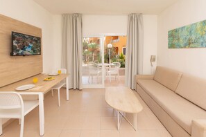 In-room safe, free WiFi, bed sheets - Cabot Club Torreblanca (Sant Llorenc des Cardassar)