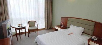 Ausotel New Tianhe Guangzhou