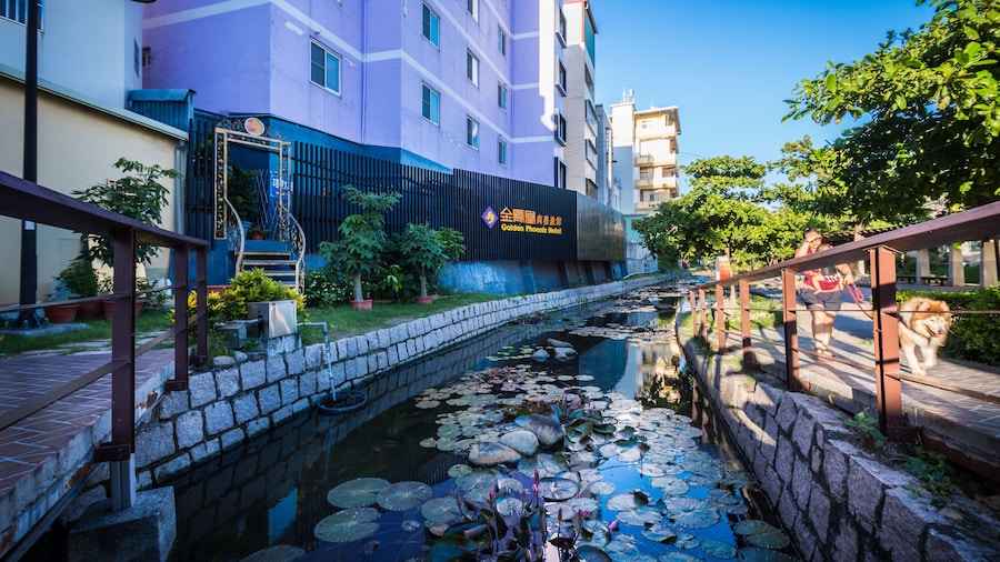 Golden Phoenix Hotel