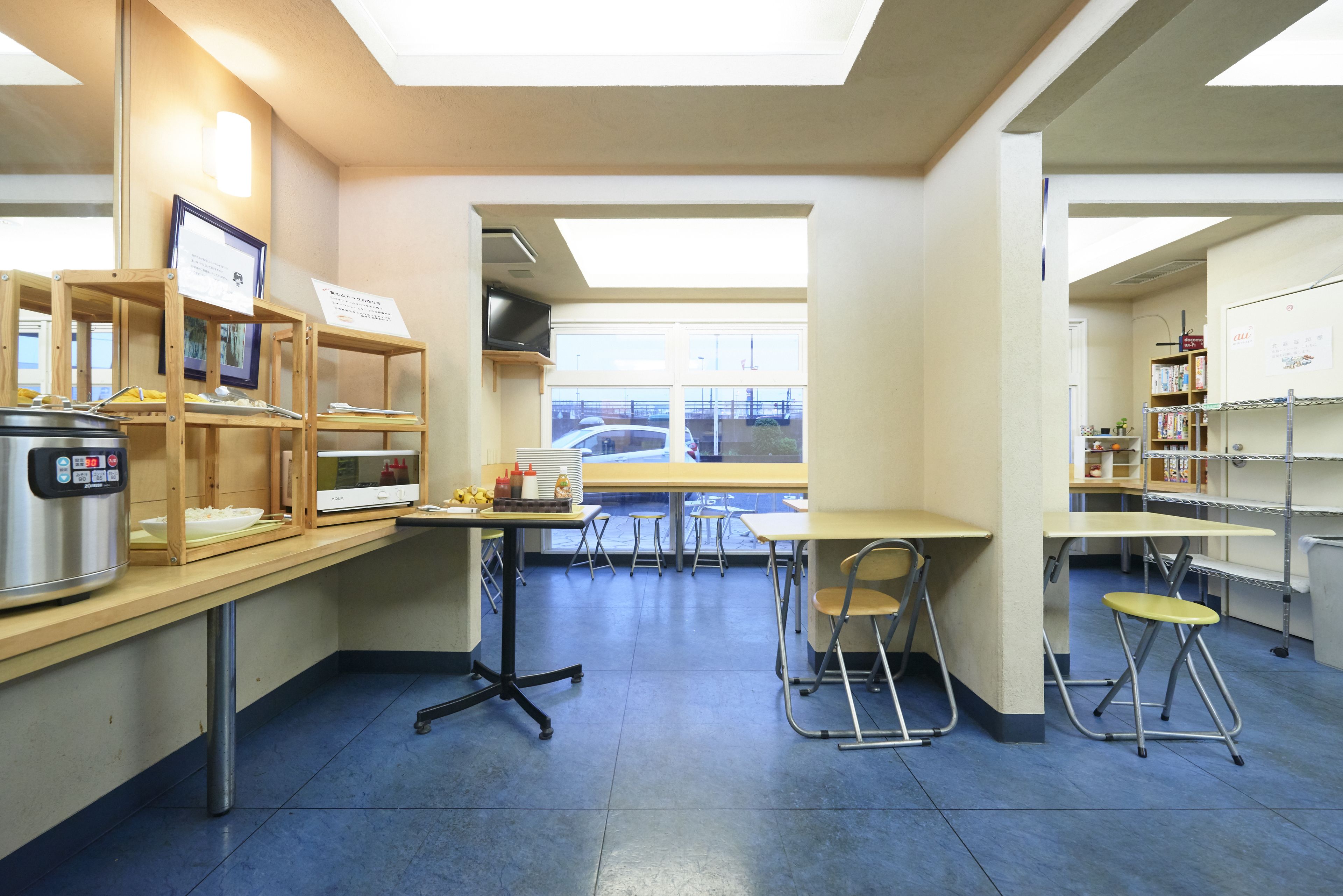 Colazione a buffet, servita tutte le mattine (750 JPY a persona) 