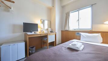 Bureau, rideaux occultants, Wi-Fi gratuit, draps fournis