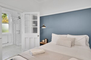 标准房 (Standard Ensuite Room) | 床单