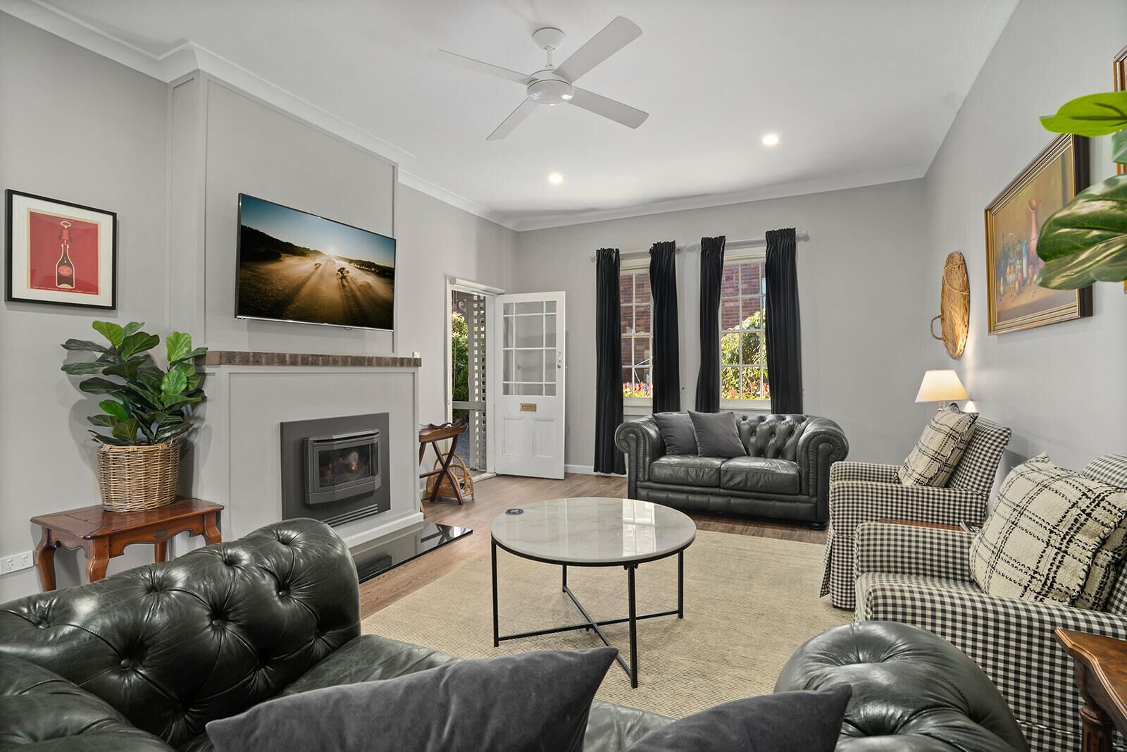 코티지 | 거실 공간