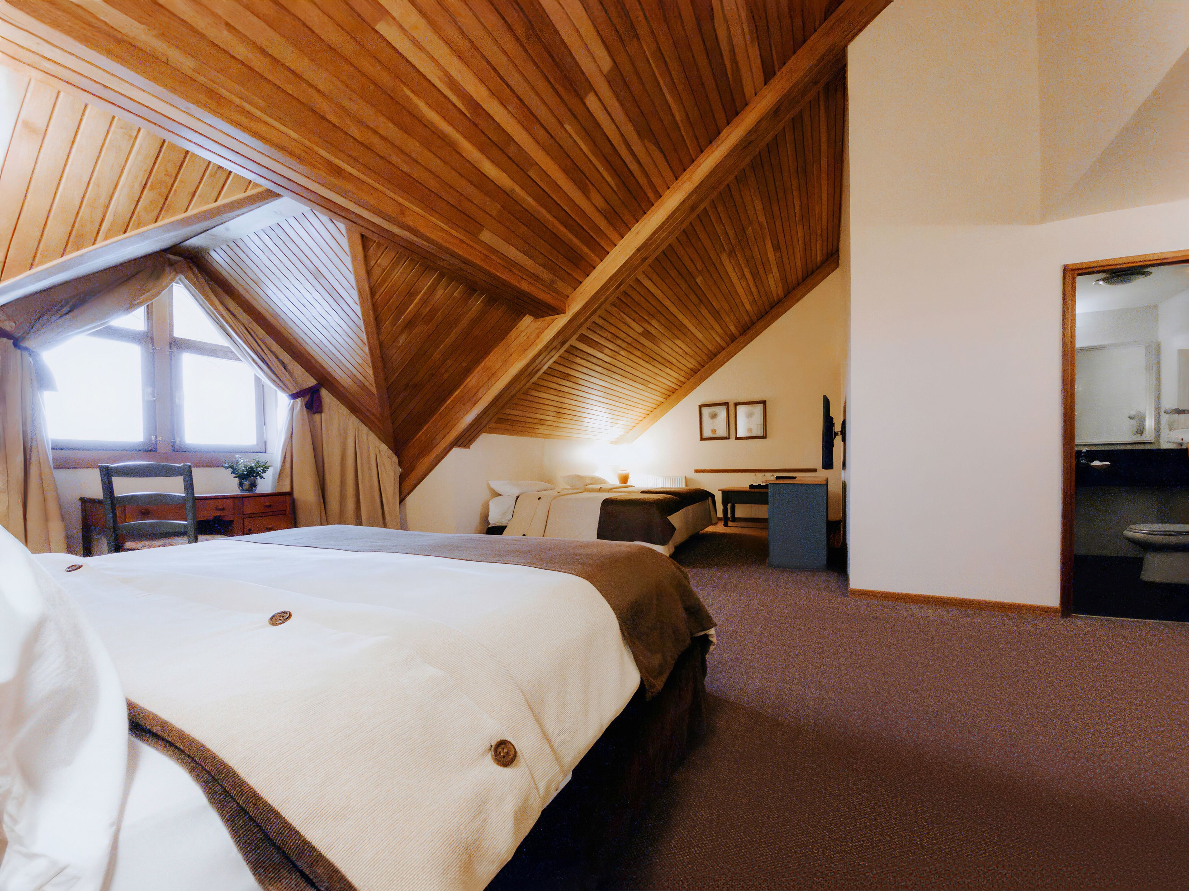 1 bedroom, premium bedding, down duvets, select comfort beds