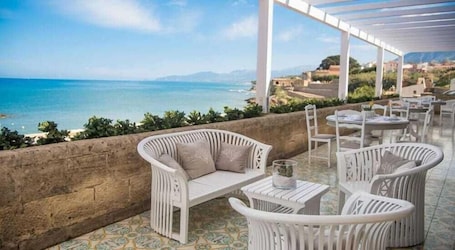 Outdoor dining. Tonnara di Trabia