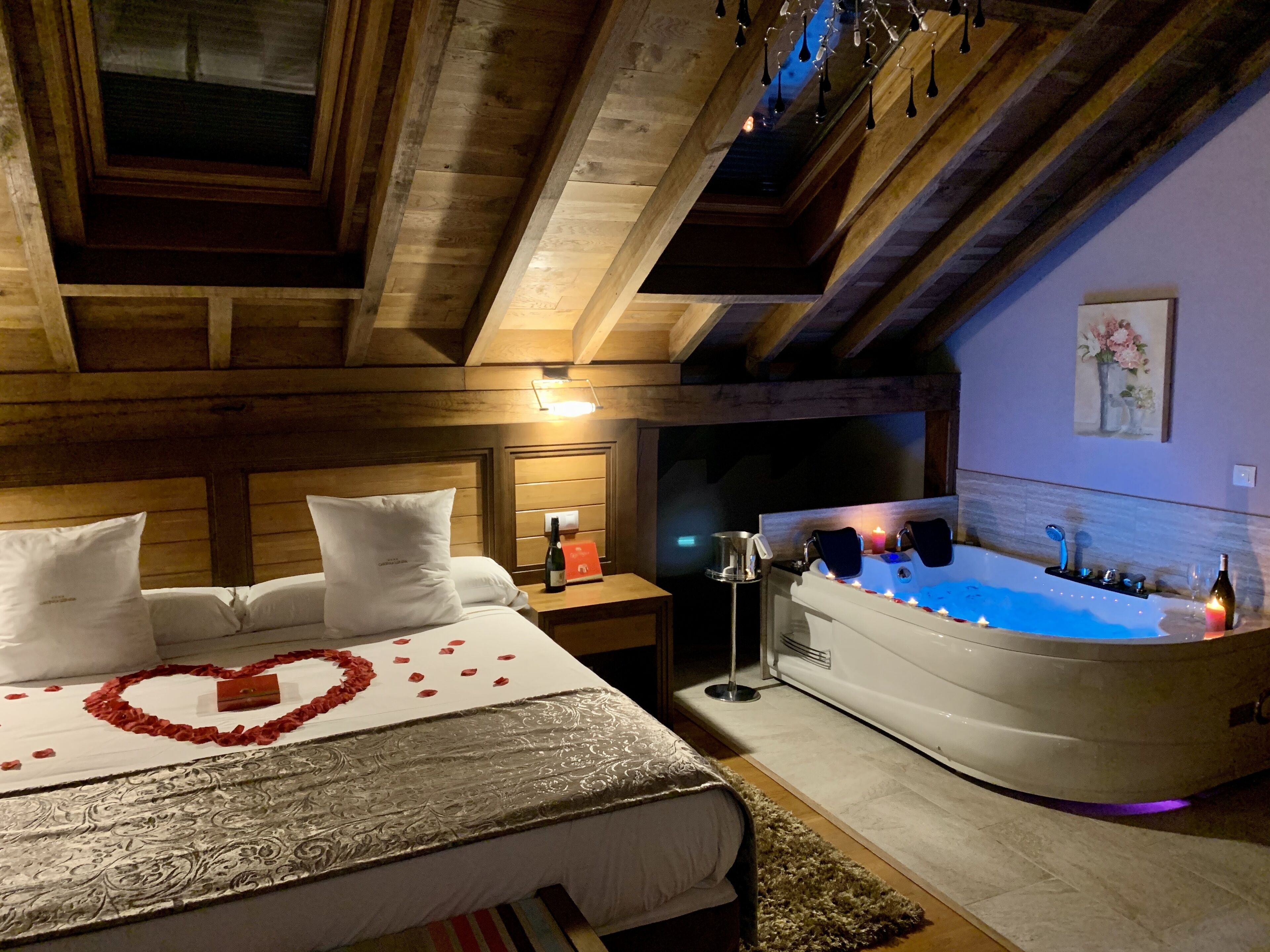 suite, accessible, hot tub | 1 bedroom